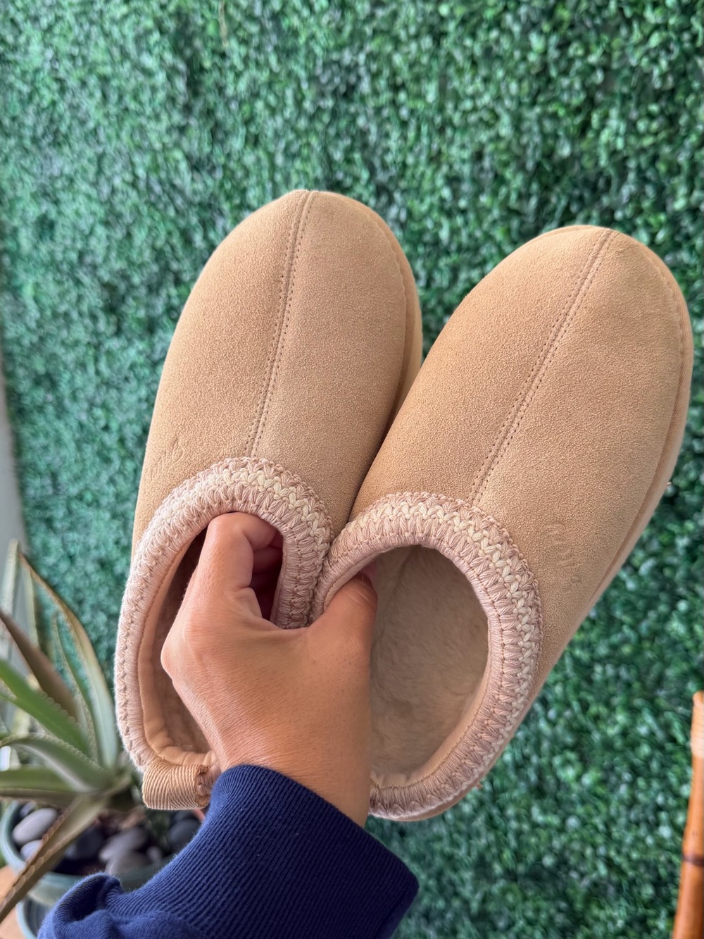 Cozy Women's Slip-On Suede Clog in Light Pink